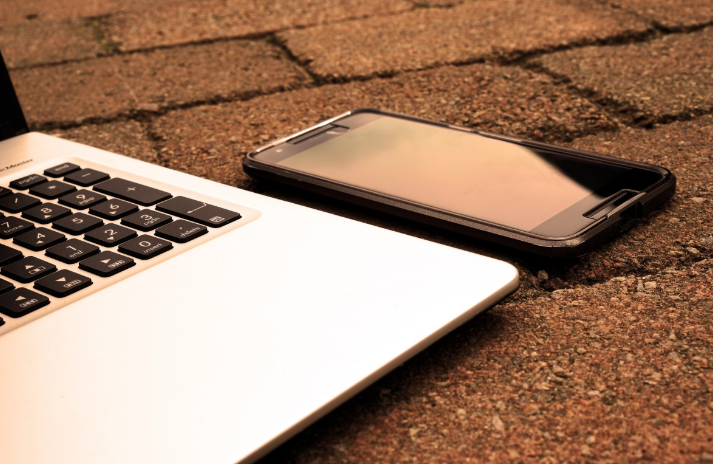 flop per spettacoli dal vivo in digitale e per le visite virtuali