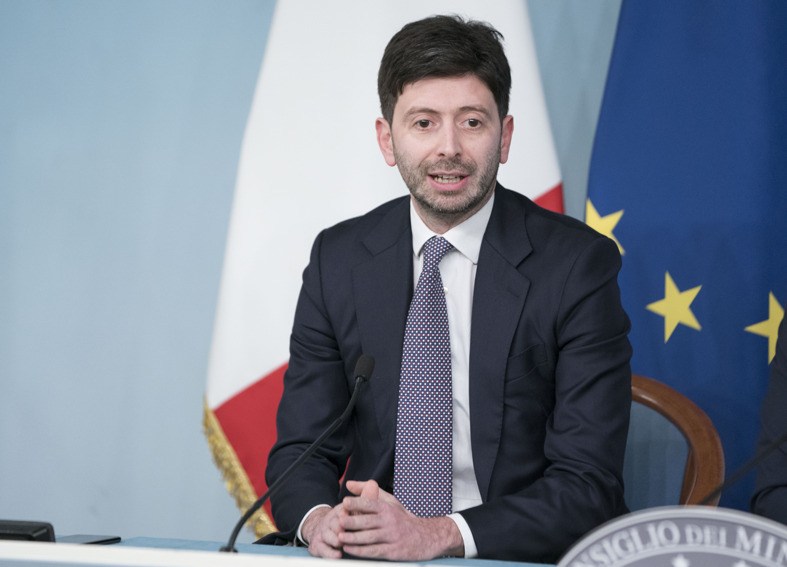 Ministro della salute Roberto Speranza per il nuovo DPCM