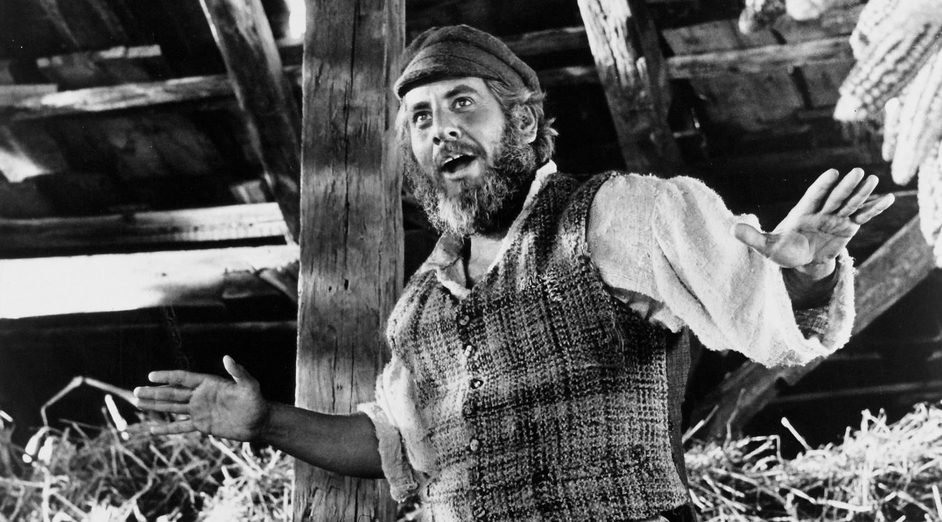 Il film del 1971: chi ricorda Il violinista sul tetto di Norman Jewison?