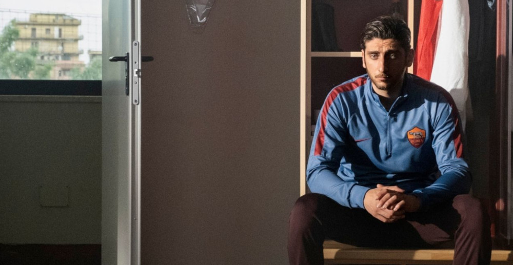 Ode a Francesco Totti – La recensione di Speravo de morì prima