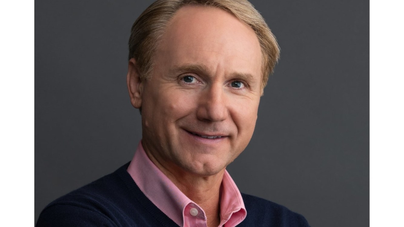 Dan Brown