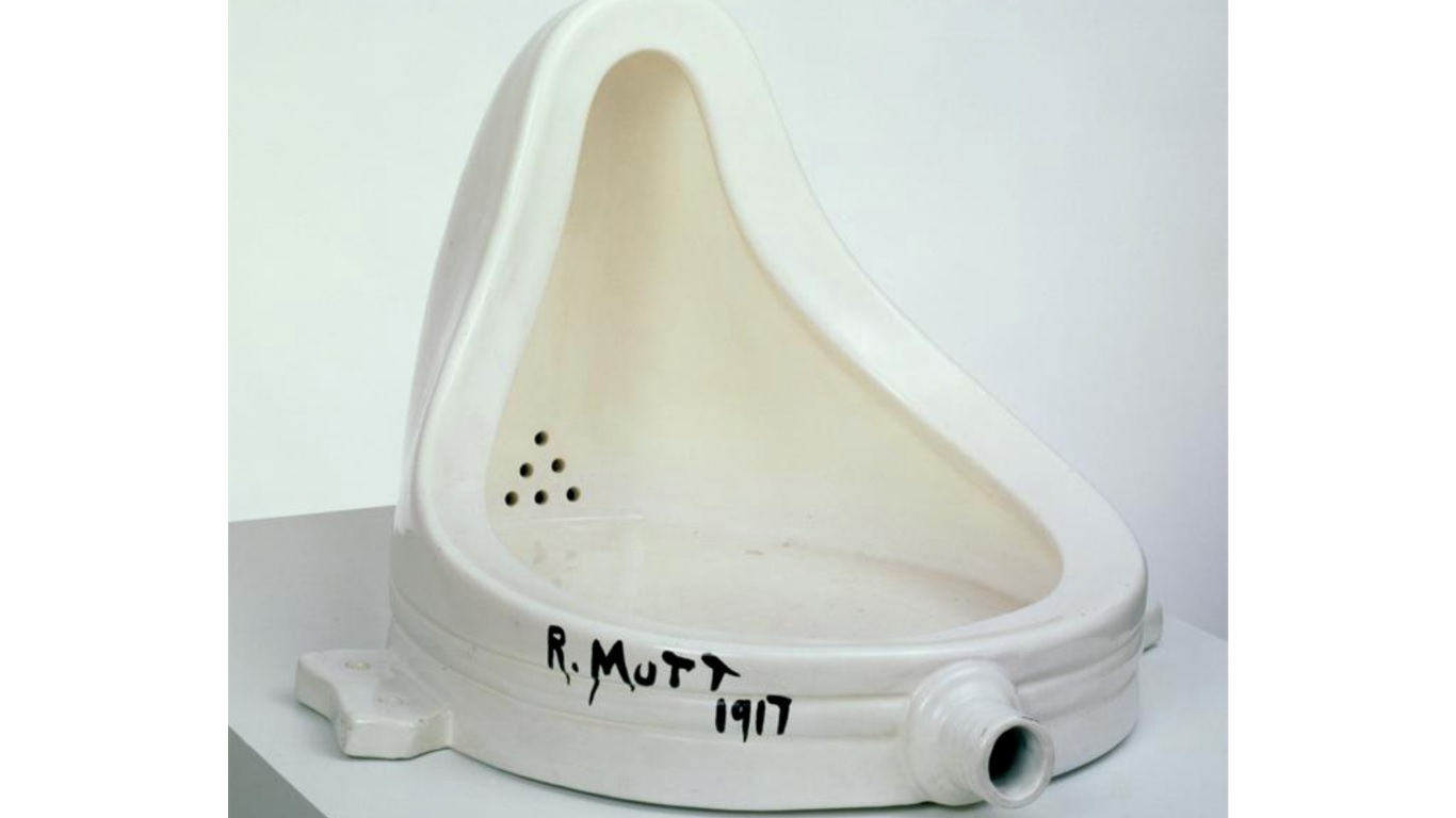 L’opera del 1917 – Fontana di Marcel Duchamp, l’orinatoio firmato Richard Mutt