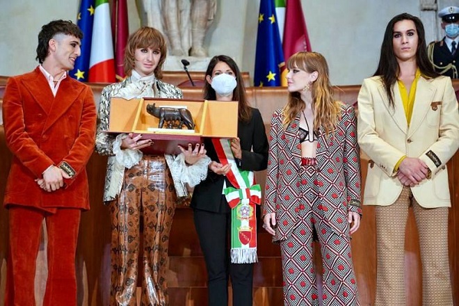La Lupa Capitolina ai Måneskin, vincitori dell'Eurovision Song Contest 2021: "Rappresentare Roma nel mondo è una grande responsabilità"