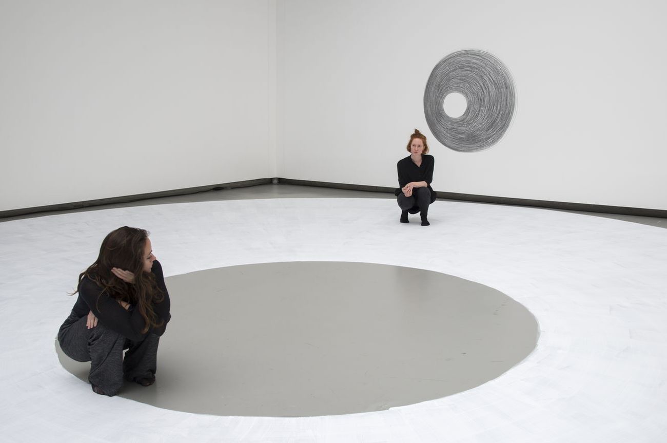 Il labirintico progetto di Dora García al Mattatoio di Roma