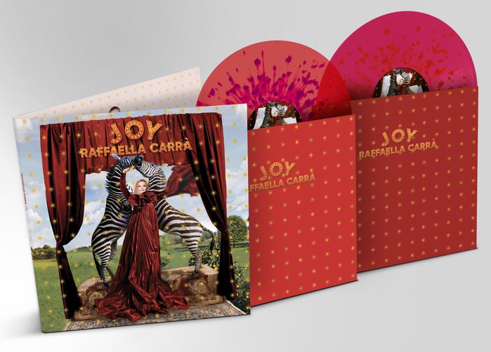 Esce Joy, i venti successi di Raffaella Carrà in una raccolta celebrativa