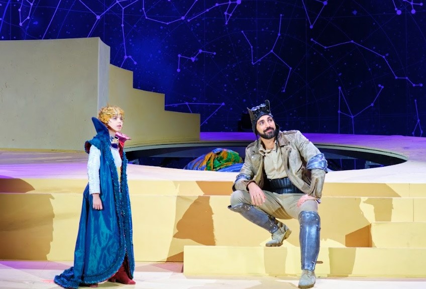 "Il Piccolo Principe" compie 80 anni e arriva a teatro: il debutto nazionale al Teatro Sistina di Roma