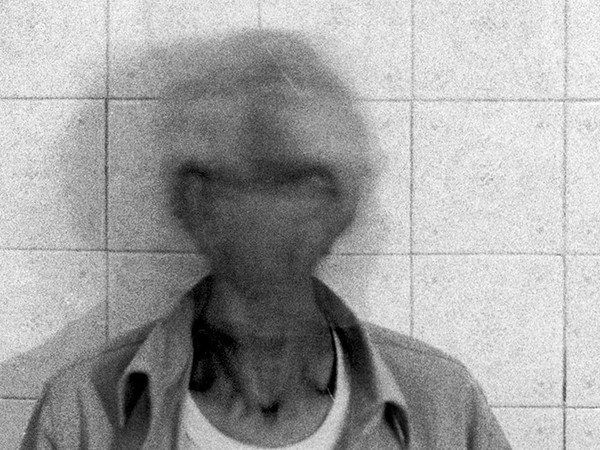 "Un esorcismo del tempo", la ricerca fotografica di Mario Cresci al Maxxi di Roma