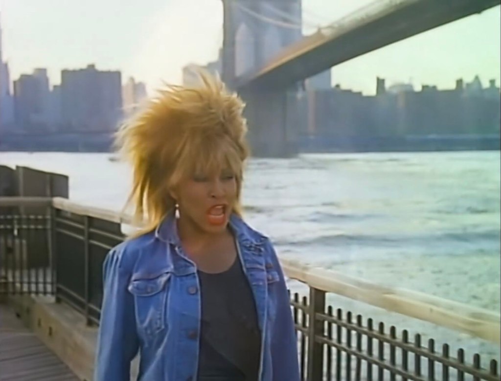 La canzone del 1984 - "What's Love Got to Do with It", che Tina Turner non voleva cantare