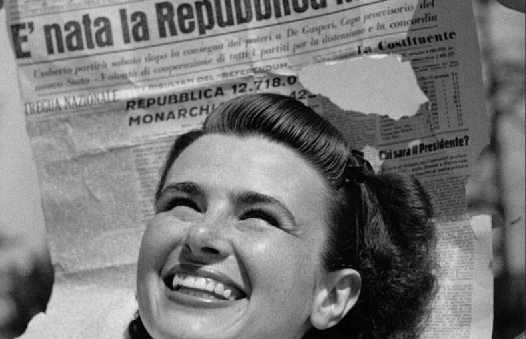 La vera storia della foto simbolo del 2 giugno scattata da Federico Patellani