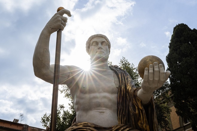 Musei Capitolini, l'imponente ricostruzione del Colosso di Costantino