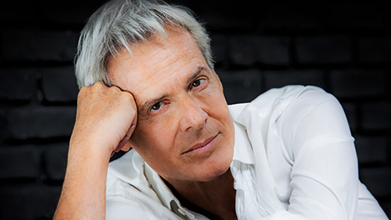 Il Sindaco di Roma Gualtieri annuncia la Lupa Capitolina a Claudio Baglioni