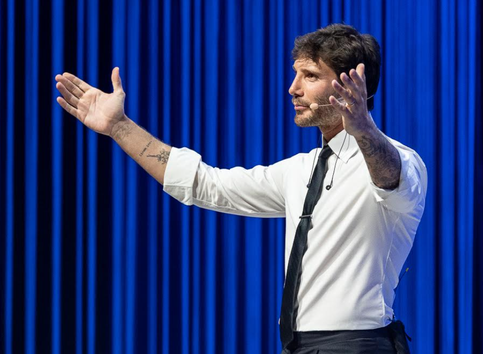 Meglio stasera, al Teatro Brancaccio il sorprendente live show di Stefano De Martino