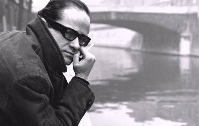 La canzone del 1960 - L'amore proibito de "Il cielo in una stanza" di Gino Paoli