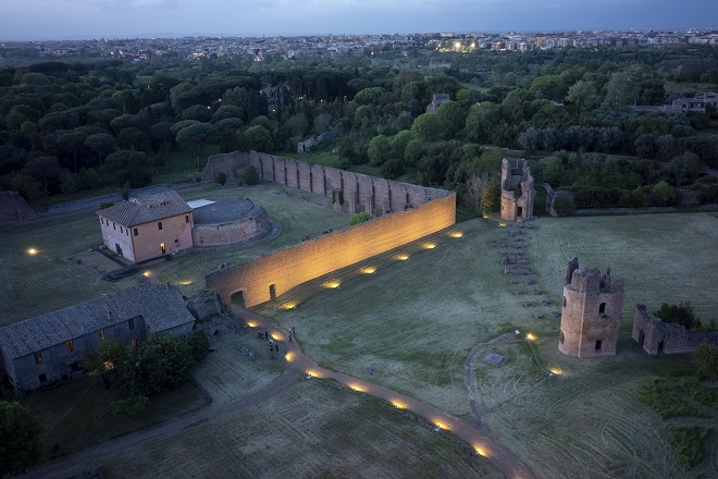 "Itinerari alla ricerca della luce", dal 2 al 4 maggio la danza protagonista a Villa di Massenzio