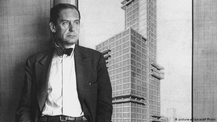 I grandi architetti del XX secolo: Walter Gropius, il fondatore del Bauhaus @Uozzart
