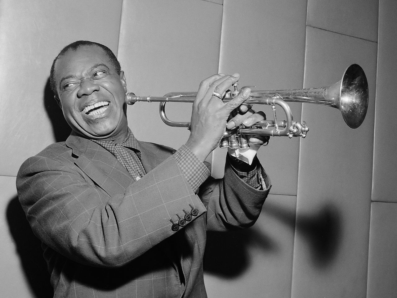 Cinque canzoni di Louis Armstrong da recuperare assolutamente