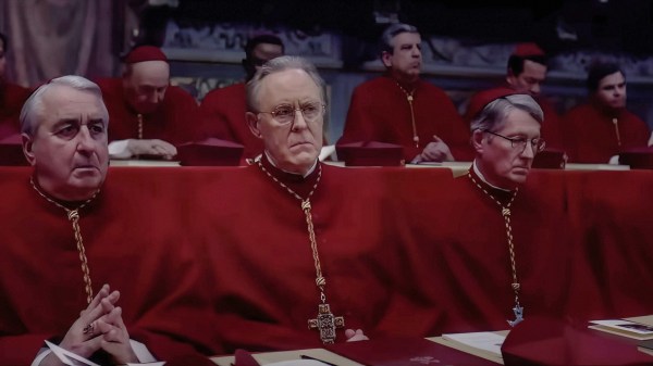 Fumo bianco e ciak: quando il conclave finisce sul grande schermo