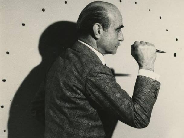 Lucio Fontana