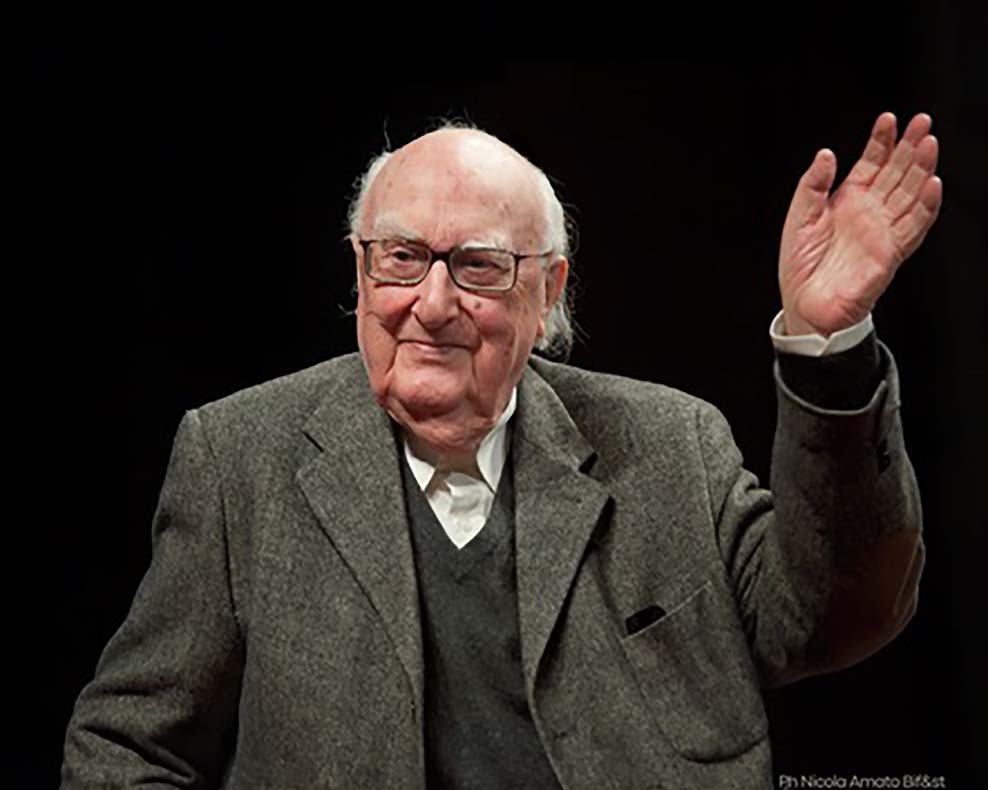 Il teatro infinito di Andrea Camiller