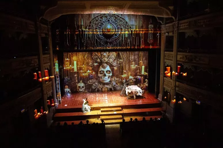 Mostra documentaria a Jesi: quando l’opera lirica diventa inclusiva e “fai-da-te”