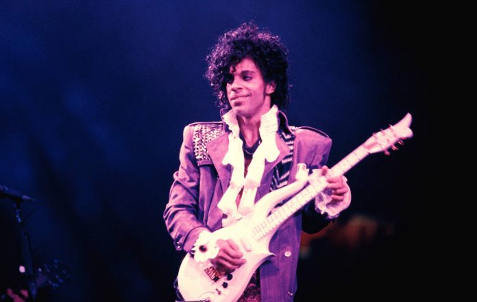 Purple Rain di Prince, il brano in cui palco e studio diventano la stessa cosa