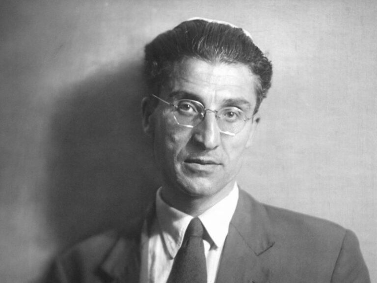 Maturità 2026, Cesare Pavese alla prima prova con Passerò per Piazza di Spagna