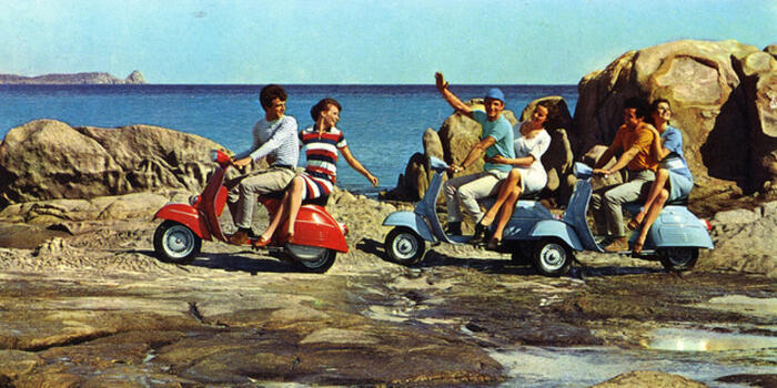 Vespa, 80 anni di storia in mostra a Roma tra design, cinema e costume