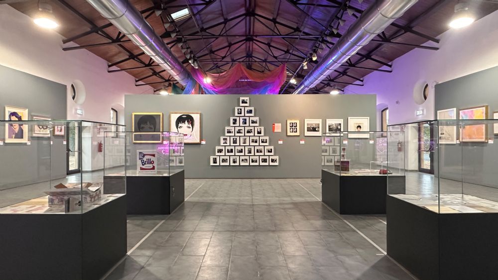 Andy Warhol – Forever Love: a Roma la mostra che racconta il mito della Pop Art attraverso opere e memorie