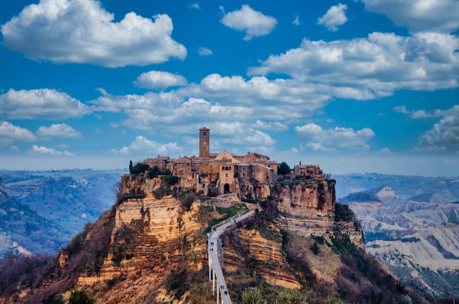 Civita di Bagnoregio e Bolsena capitali dell'arte 2028